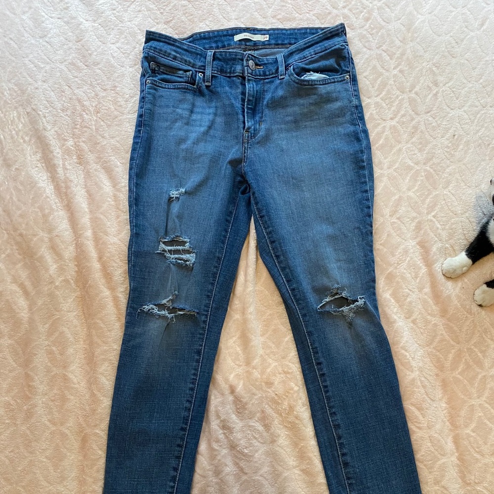 Levi’s 711 Highwaisted Skinny Jeans